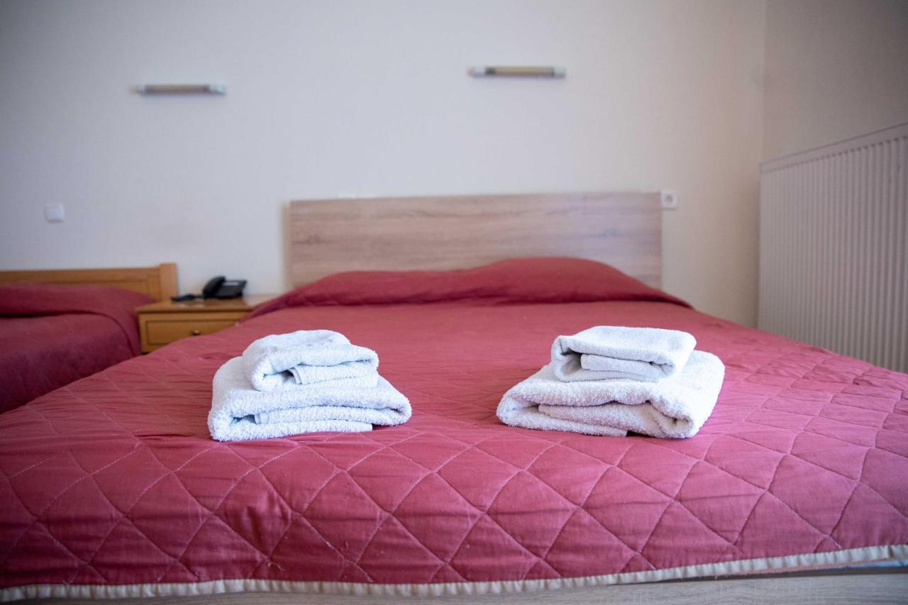 Hotel Kastro Sérvia Екстериор снимка