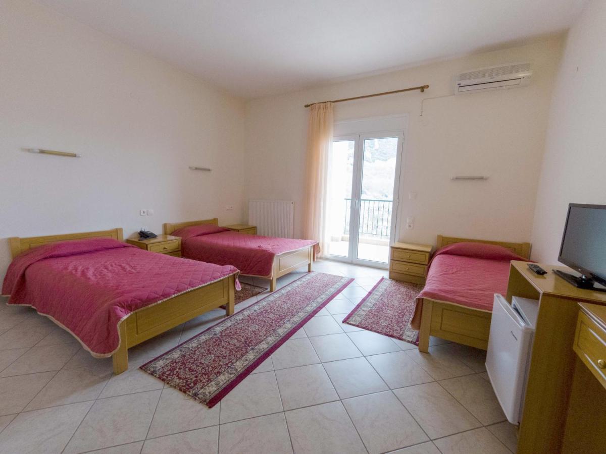 Hotel Kastro Sérvia Екстериор снимка